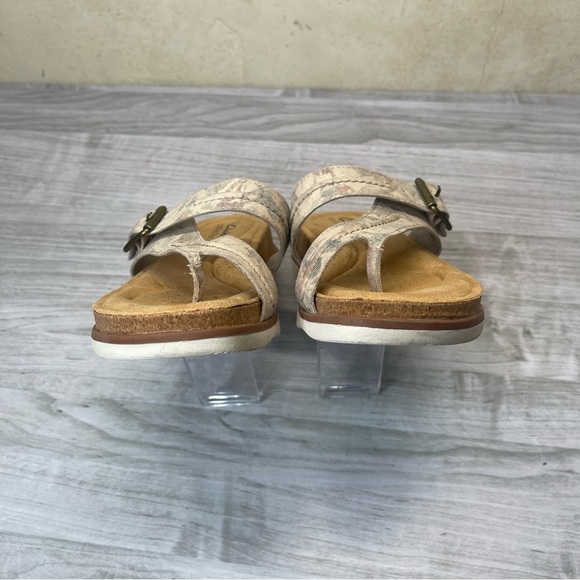 Clarks Collection Brynn Madi Slip On Comfort Sandals Women’s Size 8.5 - Picture 3 of 11